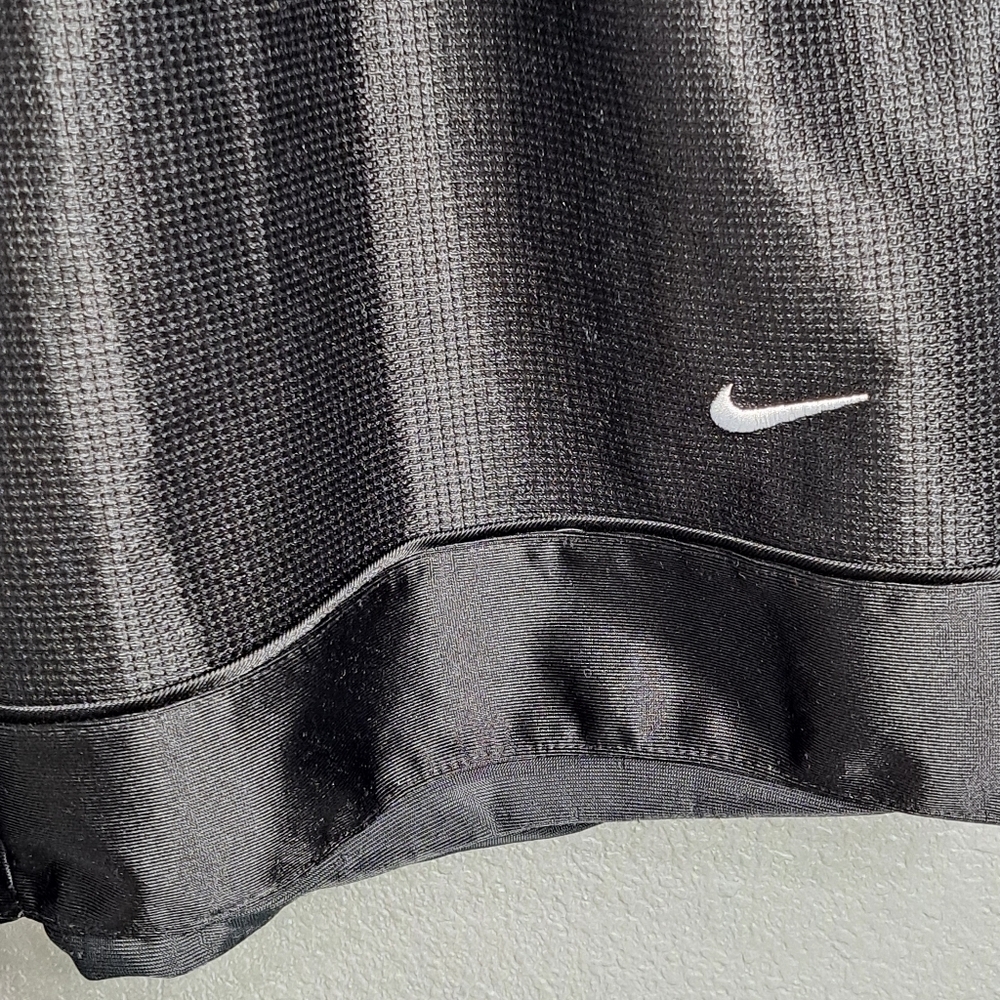 Nike Men's Black Athletic Textured Shorts Size M - Picture 2 of 4